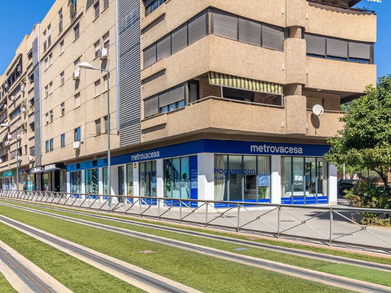 Avda. del Sur Caleta (Granada). INMOBILIARIA MASEGOSA en Granada