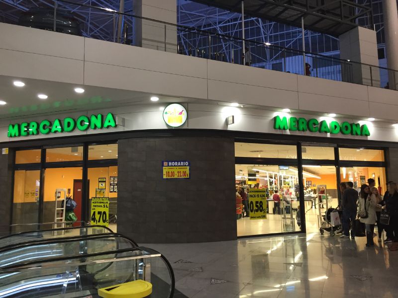 C.C Serrallo plaza (Granada). INMOBILIARIA MASEGOSA en Granada