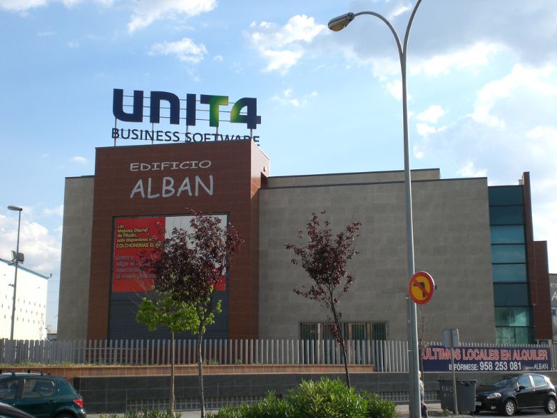 Parque Comercial Albán, Armilla (Granada).  en Granada