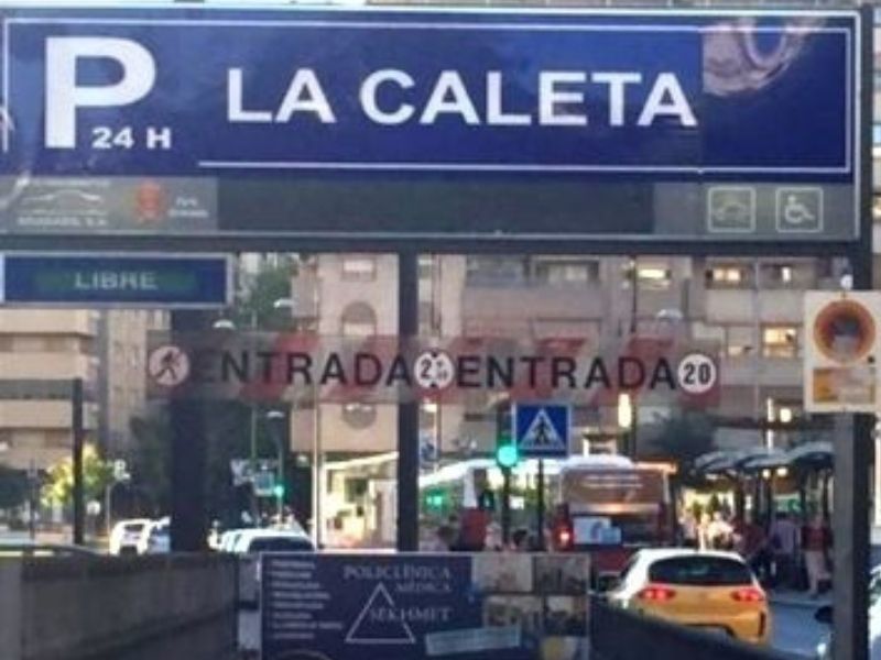 Parking La Caleta (Granada). INMOBILIARIA MASEGOSA en Granada
