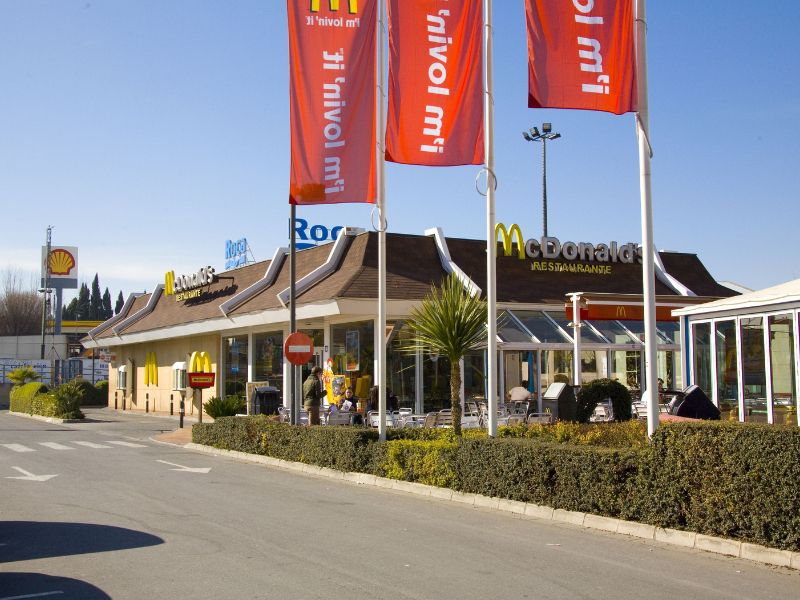 Parque Comercial Albán, Armilla (Granada).  en Granada